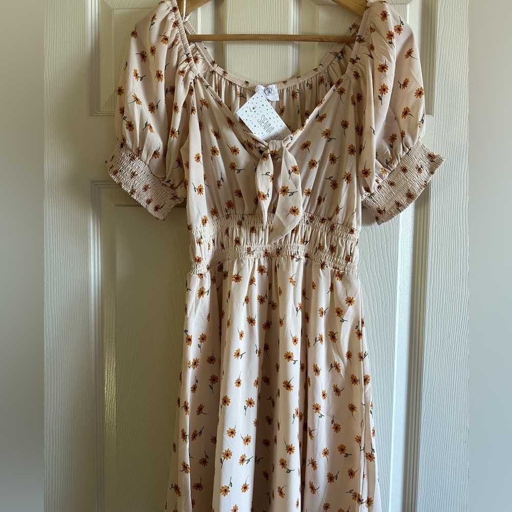 Floral puffy dress, in xs